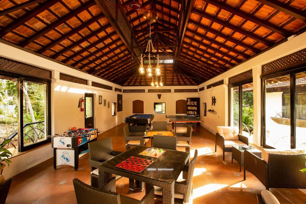 Coconut Creek Resort - Dabolim Airport Mormugao Bagian luar foto