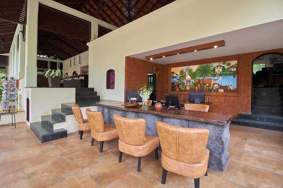 Coconut Creek Resort - Dabolim Airport Mormugao Bagian luar foto