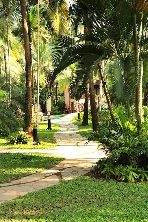 Coconut Creek Resort - Dabolim Airport Mormugao Bagian luar foto